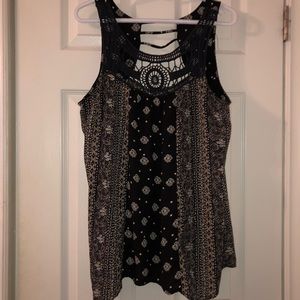 Warehouse One top. In size US L